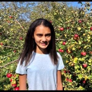 Meet your Posher, Julia